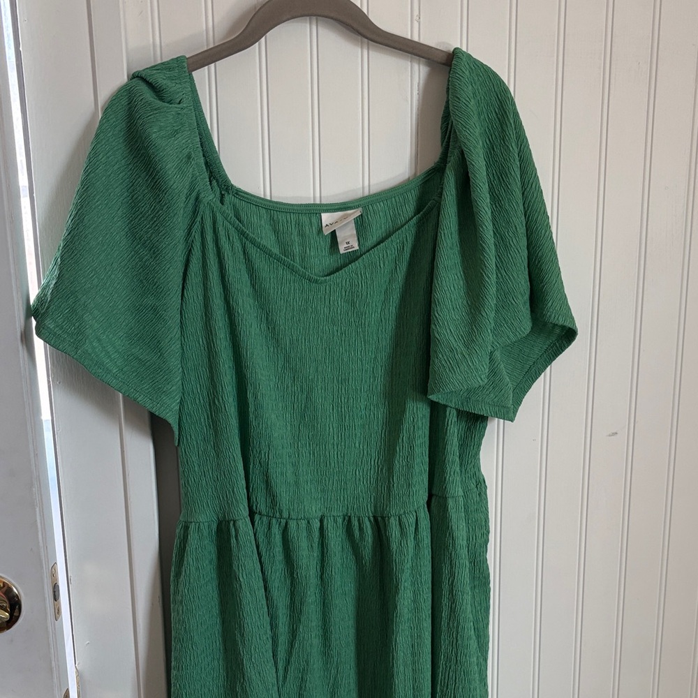 Ava & Viv Green Midi Dress